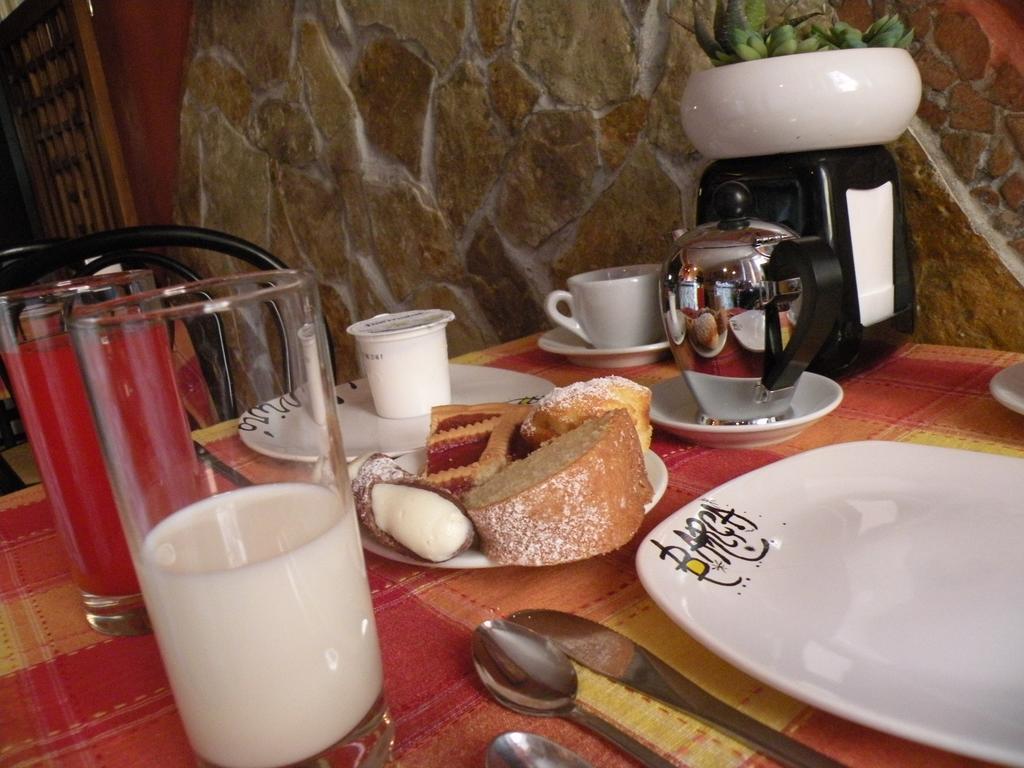 Hostel Josef 팔레르모 외부 사진